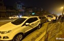 Hà Nội: Tai nạn dồn toa trong đêm, 4 xe con “hôn nhau“