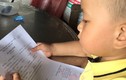 Chưa học chữ, bé trai 3 tuổi biết đọc viết rành rọt gây sốc