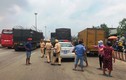 TP HCM: “Toát mồ hôi” nhìn cảnh xe tải liều lĩnh lao vào CSGT