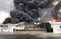 Cháy lớn kho gỗ hàng ngàn m2 trong khu công nghiệp Sóng Thần