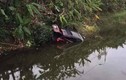 2 người tử vong trong ô tô khi lao qua lan can xuống sông