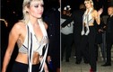 Miley Cyrus bị chỉ trích tệ vì những trang phục hở hang quá đà