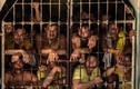 Kinh hãi cảnh tù nhân chen chúc trong nhà tù Philippines