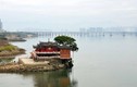 Khám phá ngôi chùa nổi giữa sông cực hút khách ở Trung Quốc