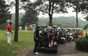 Xe điện nối đuôi nhau chở khách vào sân golf: Lãnh đạo huyện Tam Đảo nói gì?