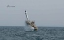 Ảnh nóng: Triều Tiên bắn thử tên lửa từ tàu ngầm