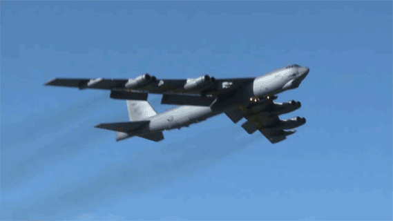 Nhiệm vụ tối thượng của Pháo đài bay B-52 tại eo biển Đài Loan