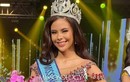 Hoa hậu Thế giới Philippines 2021 ngã lộn nhào 4 bậc cầu thang
