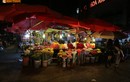 Video: Chợ hoa lớn nhất Thủ đô đông "nghẹt thở" đêm trước 8/3