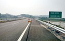 Khẩn trương xử  lý mặt đường cao tốc Nội Bài - Lào Cai 