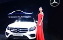 Hoa hậu Kỳ Duyên “cặp kè” xế sang nhà Mercedes