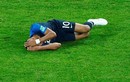 Mbappe tái diễn màn ăn vạ trong chiến thắng của Pháp