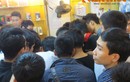 Nghẹt thở tranh mua BlackBerry Z10 siêu rẻ ở Hà Nội
