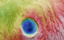Chiêm ngưỡng miệng núi lửa có hình con mắt tuyệt đẹp trên sao Hỏa