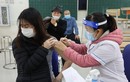 Người dân Thủ đô được tiêm mũi 3 bằng vắc-xin AstraZeneca