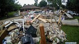 Cảnh tượng tan hoang sau cơn lũ lụt kinh hoàng ở Mỹ