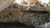Xem người Kurd phá nát xe tăng của phiến quân IS tại Raqqa