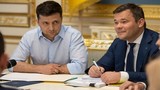 Tổng thống Ukraine dùng chính sách "cây gậy và củ cà rốt" với Nga