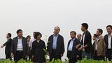 Chủ tịch Nguyễn Thiện Nhân thăm trang trại TH