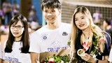 CLB Hà Nội FC vô địch, bạn gái Văn Dũng vội vã về nước chung vui