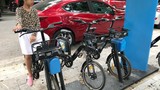 Hà Nội: Xót xa nhìn xe đạp thông minh chỉ để... phơi mưa nắng