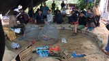 Cảnh sát Đà Nẵng phát hiện 23 người đàn ông quây quanh 2 con gà
