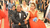 Ngọt ngào đám cưới trong mơ của 60 cặp đôi khuyết tật 