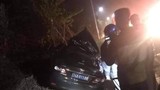 Quảng Ninh: Xe biển xanh va chạm container, 4 người bị thương