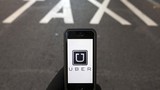 Lái xe Uber bị sa thải vì gạ khách oral sex