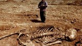 Những bộ xương người khổng lồ gây tranh cãi nhất lịch sử 