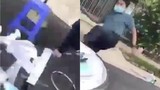 Video: Làm rõ vụ người đàn ông quát “Biến!” rồi đạp đổ bàn làm việc của nhân viên y tế