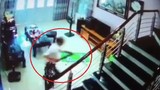 Camera ghi lại phút kinh hoàng người đàn ông chém 3 người ở Sóc Sơn