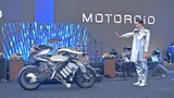 Giới trẻ hào hứng trải nghiệm Yamaha MOTOROID ở Hà Nội