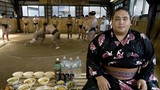 Vì sao võ sĩ sumo Nhật Bản có thể nặng đến 400kg?