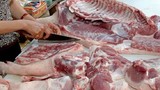 Vì sao thịt lợn rớt giá thê thảm, chỉ hơn 20 nghìn/kg?