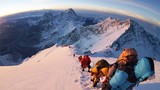 Vì sao đỉnh Everest có biệt danh là ''vùng đất chết''?