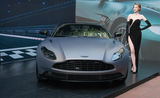 "Soi" Aston Martin DB11 V8 Coupe chính hãng gần 20 tỷ tại Việt Nam