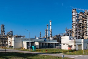 Thanh Hóa: Lý do nhà máy lọc dầu lớn nhất Việt Nam xin ngừng hoạt động?