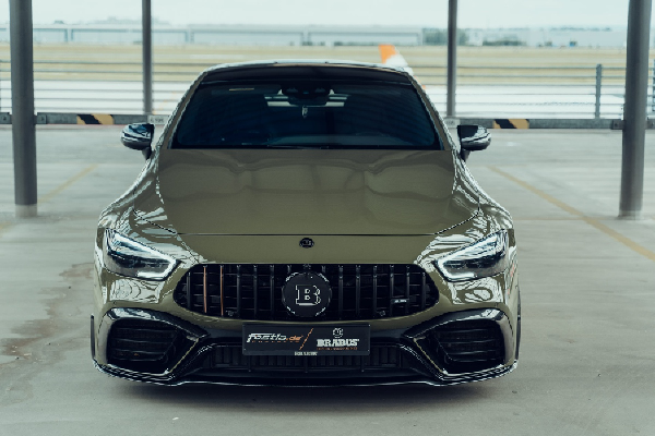 See The Pitiful Mercedes Amg Gt 63 S With 800 Horsepower Thanks To Brabus Alexwa Com