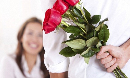 Những điều cần biết khi tặng hoa cho bạn gái