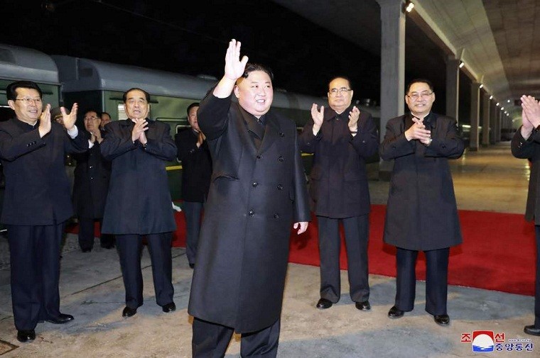 Ong Putin-Kim Jong Un se ban gi tai Thuong dinh Nga-Trieu?