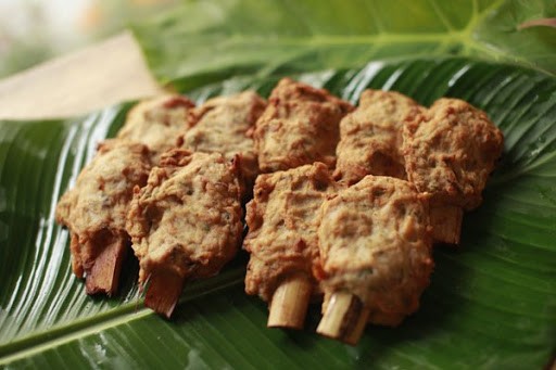Món chả đắt khách nhất Hải Phòng được sáng chế ra trong tình huống bất ngờ - Hình 3 Mon cha dat khach nhat Hai Phong duoc sang che ra trong tinh huong bat ngo-Hinh-3