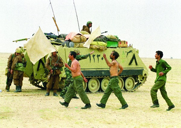 Hanh dong pha hoai cua binh linh Iraq truoc khi rut khoi Kuwait-Hinh-16