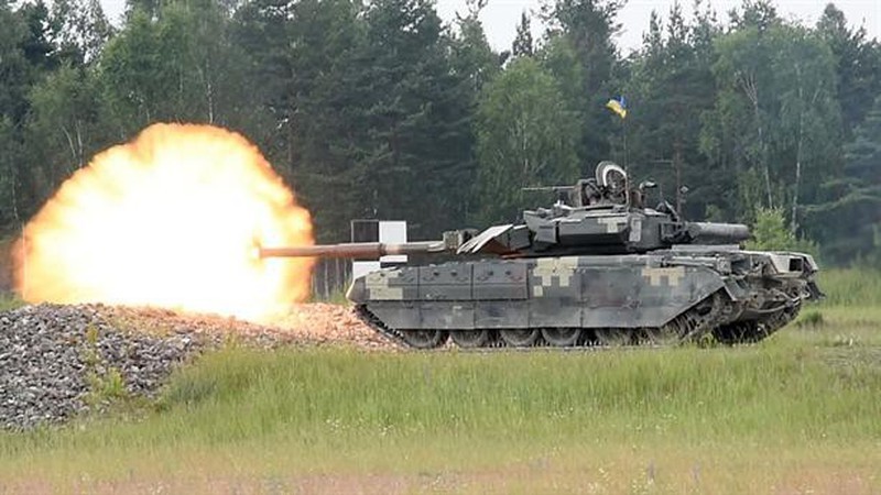 Dieu gi se xay ra neu xe tang T-14 Armata xuat tran o Ukraine?-Hinh-13