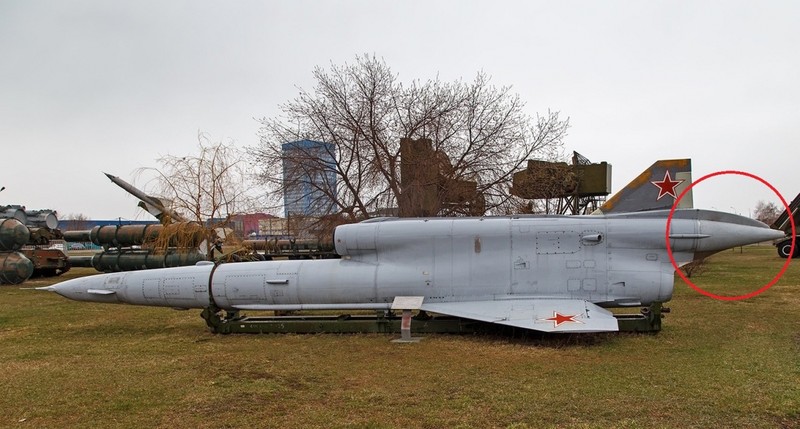 Nghi van ten lua S-300 Ukraine ban nham tiem kich MiG-21 Romania-Hinh-11