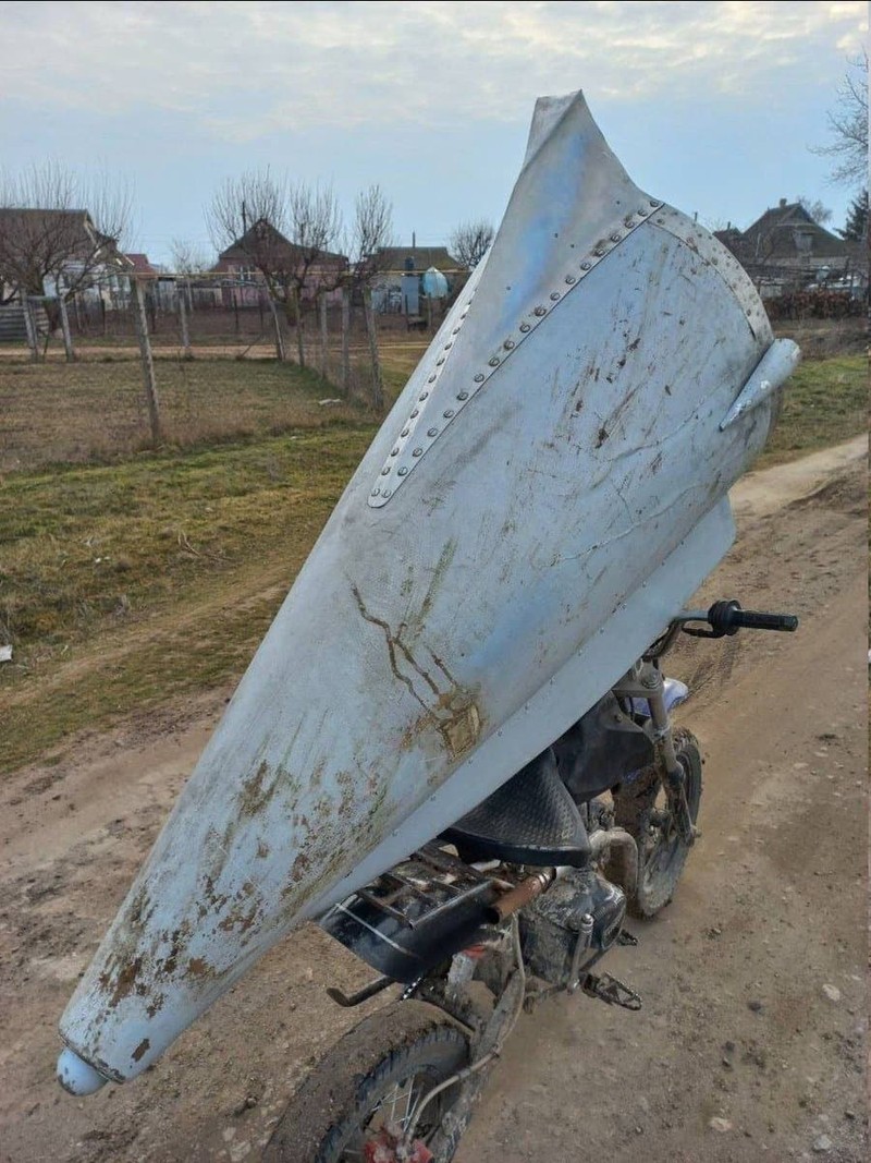 Nghi van ten lua S-300 Ukraine ban nham tiem kich MiG-21 Romania-Hinh-12