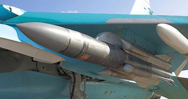 Buk-M1 cua Ukraine khong khoa duoc may bay Su-35S cua Nga va cai ket-Hinh-6