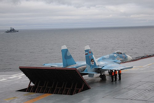 Tai sao Hai quan Nga bo Su-33 va dung MiG-29K de thay the?-Hinh-3