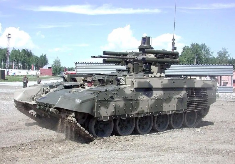 The BMPT Terminator-2 was originally developed using the chassis of the T-72 tank. Source Sina