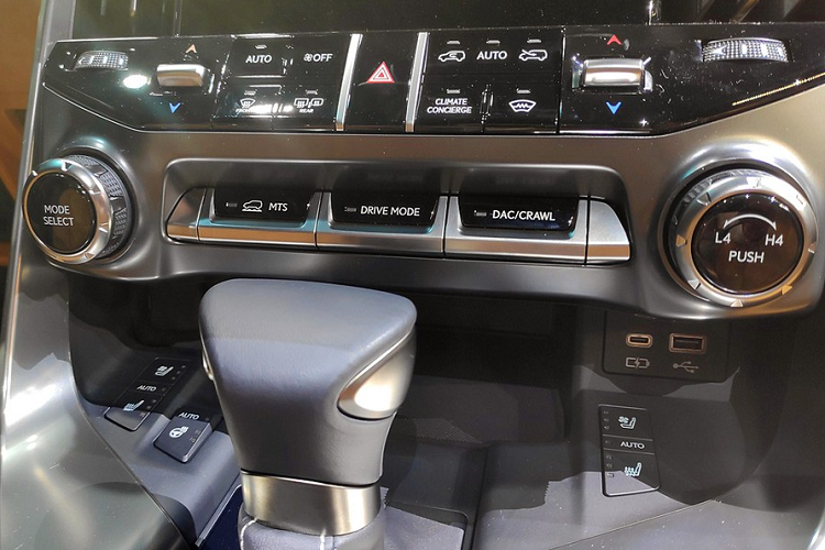Can canh LX 500d may dau cua “chuyen co mat dat” Lexus LX 2022-Hinh-11